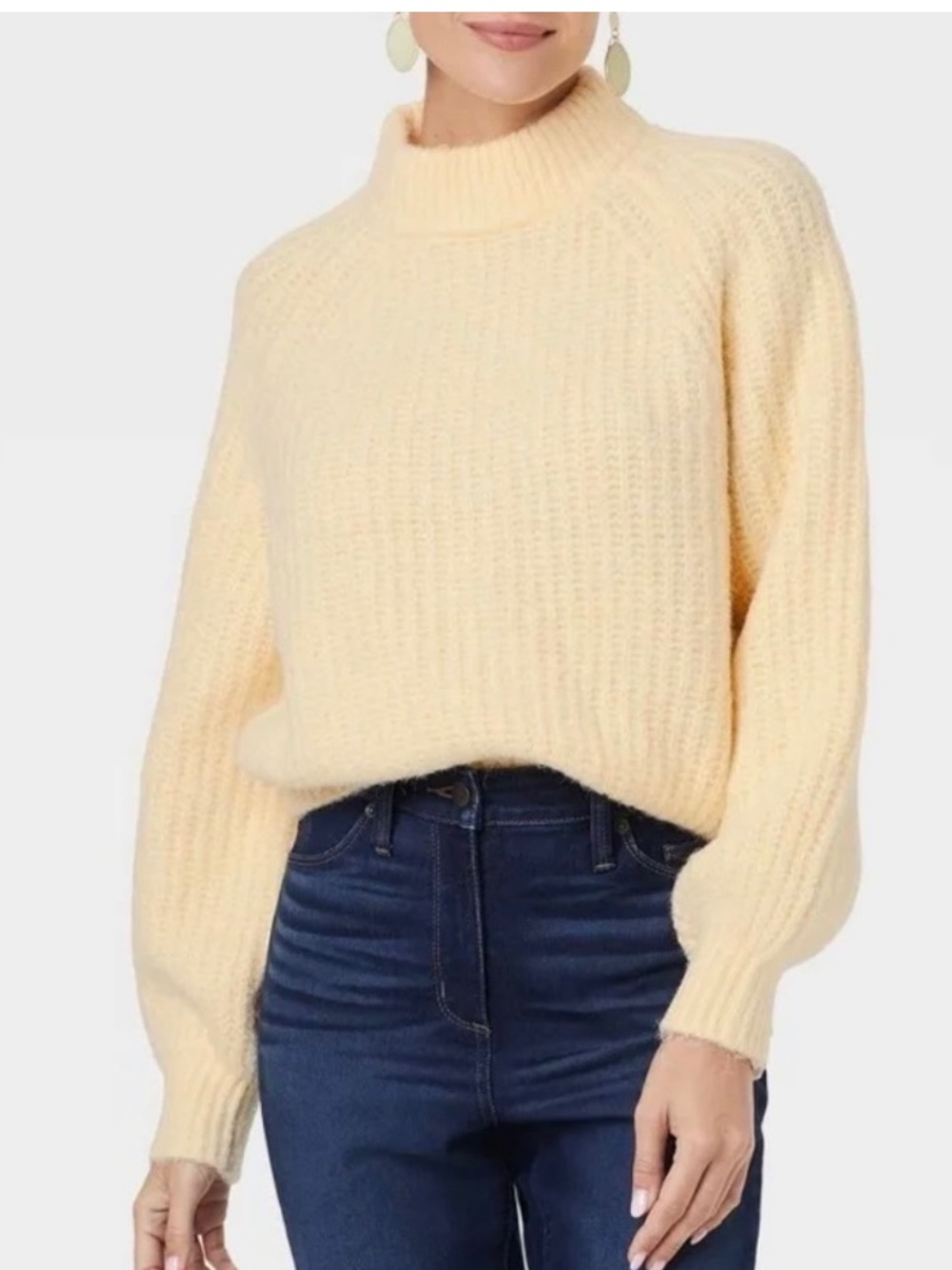 Universal Thread Pale Yellow Ribbed Mock Neck Cropped Sweater
